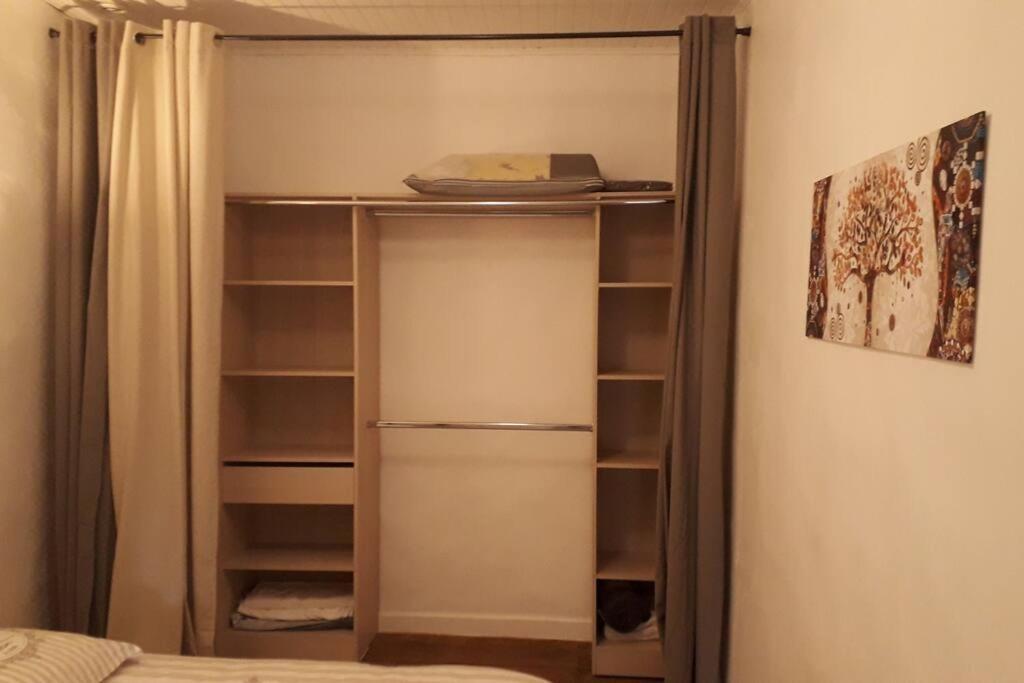 Bel Appartement Au Coeur De La Cite Medievale Sommières 외부 사진